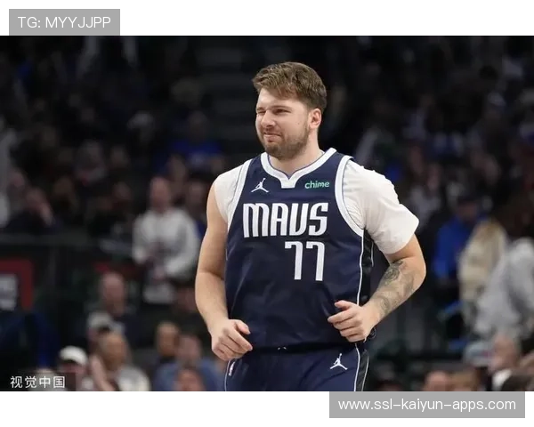 东契奇背身暴扣,独行侠全场热血